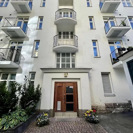 Apartment Beautiful & Peaceful In The Heart Of